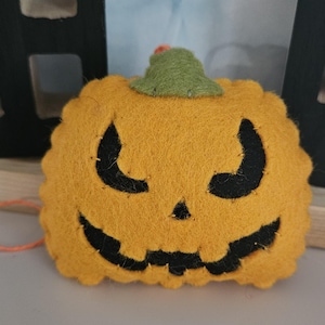 Felt Pumpkin Ornament, Jack O Lantern Plush, Merino Wool Decor - Etsy