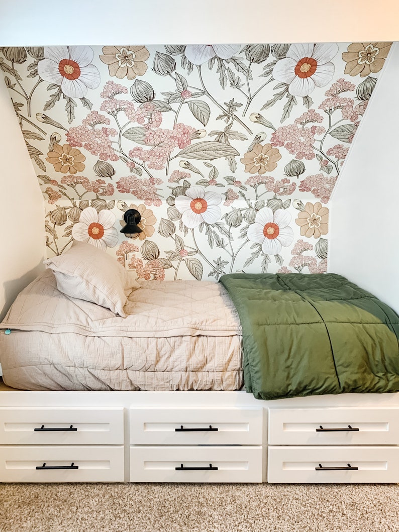 Goldie Nursery Floral Decor Wallpaper Nursery Decor Girls Etsy