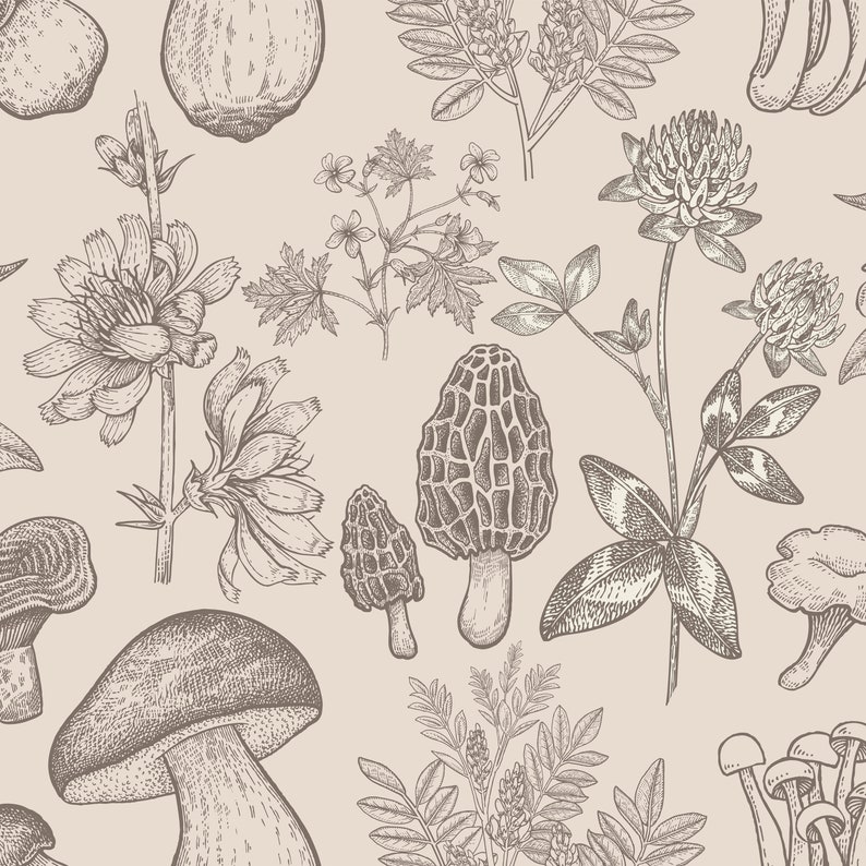 K&ouml;nnte beinhalten: Ein nahtloses Muster mit handgezeichneten Illustrationen von Pilzen, Klee und anderen Wildblumen. Das Design ist in Braun- und Graut&ouml;nen auf einem hellbeigen Hintergrund.