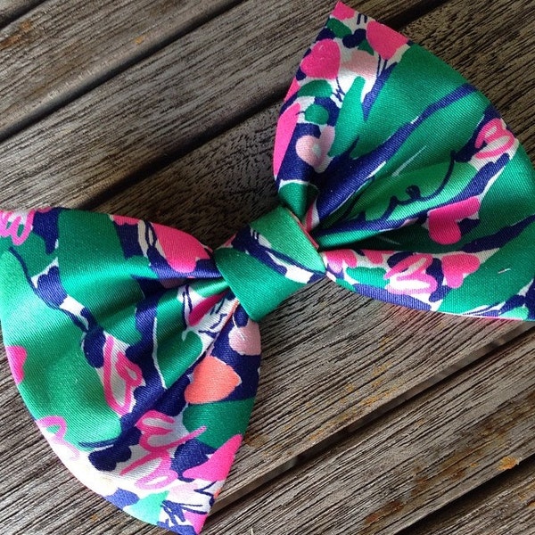 Lilly Pulitzer "Bright Navy Loves Me" fabric hair bow