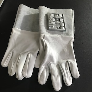 Luke Skywalker, Han Solo Hoth, ATAT driver Snow Trooper Gloves with Comm link | Star Wars Replica Cosplay Wearable | Empire Strikes Back |