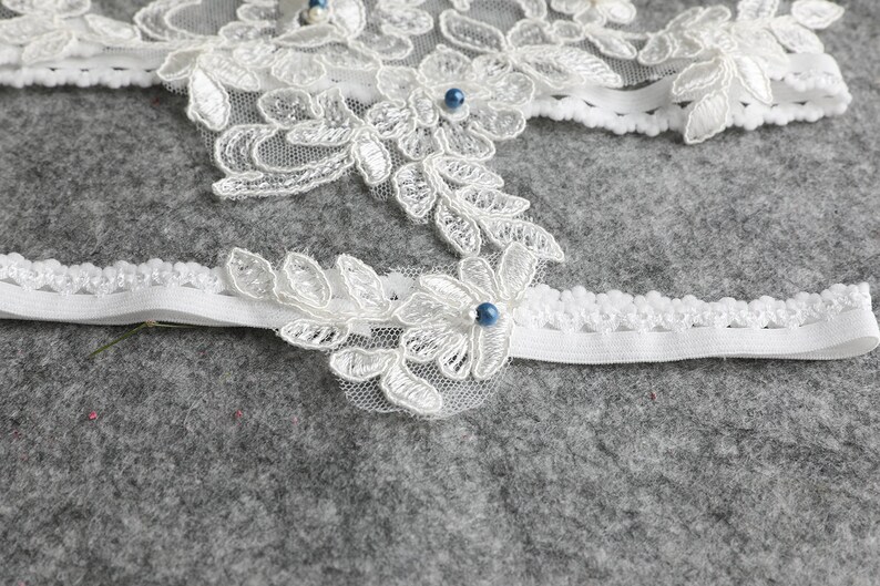 something blue garter bride garter set,toss garter wedding garter set,bridal garter beaded floral garter,garters for wedding