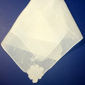 Vintage 12&quot; Fine White Madeira Linen Handkerchief Applique Embroidery Ribbons