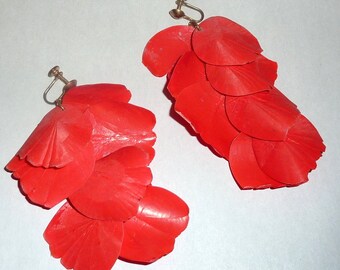 Vintage 1940's Plastic Floating Red Rose Leaves on a Chain 4" Dangler Earrings