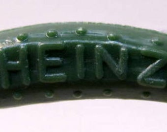 figural HEINZ PICKLE pin 1962 Seattle & 1964 New York Worlds Fair MINT