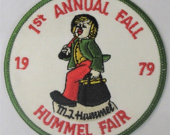 1979 1st Annual FALL HUMMEL FAIR figurines 4" jacket shirt patch mint Unused k1