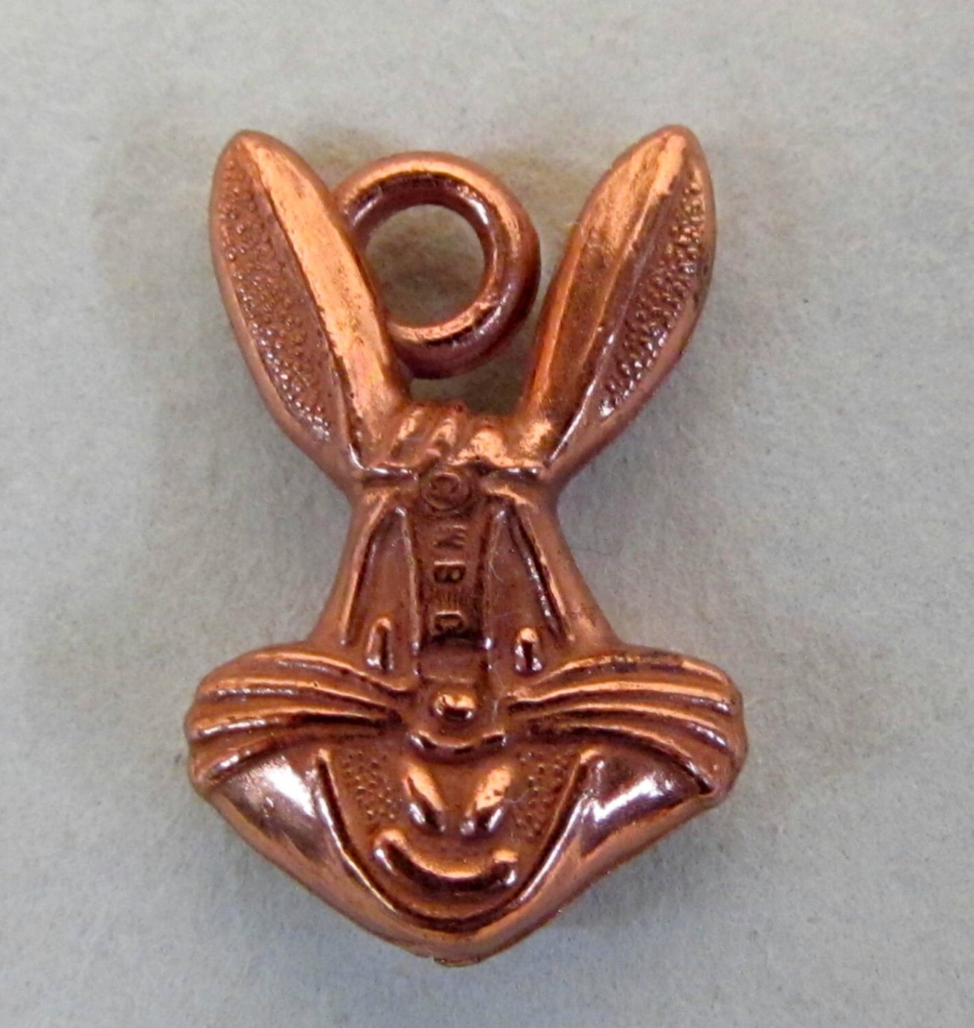 BUGS BUNNY copper plated charm gumball machine Cracker Jack c.1950 Warner Bros.