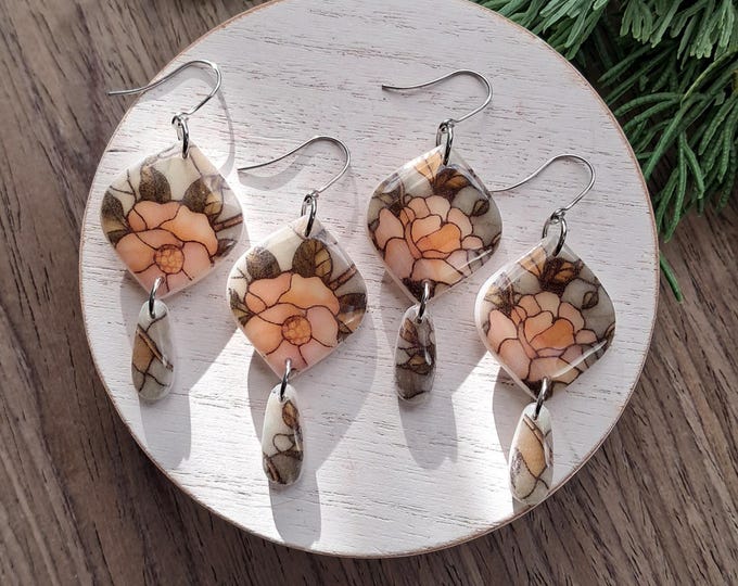 Green Stained Galss Earring: Teardrop Dangle