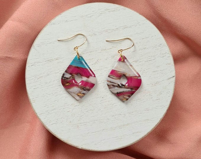 Cotton Candy Turquoise: Roundish Dangle