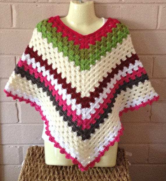 how to wear a mexican poncho