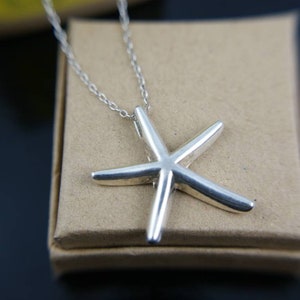 Beautiful StarFish - Sterling Silver Starfish Pendant - Sea creature pendant