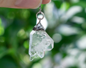 Northern pendant for earrings, Winter pendant, Ice clear quartz, Fantasy elven set, Witchcraft pendant, Stone texture