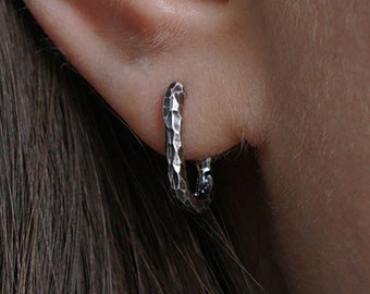 Hoop link earrings, Silver textured earrings, Hammer, Brutal, Buckle earrings, Stone texture, Foil effect, Minimalist Bohemian Round