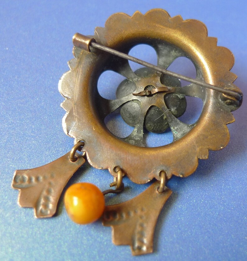 Art Deco Old Soviet Latvian Folk Ethnic Jewelry Natural Baltic Amber gems SAKTA Pin Brooch Charm 12 g