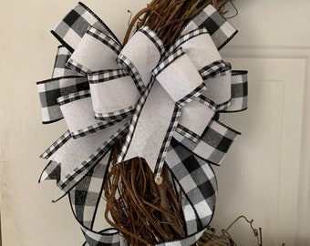 White Bow Buffalo Plaid Black and White Bow,Everyday Wreath Bow,Rustic Bow, Farmhouse Bow, Black and White Bow,Lantern,Bow for Wreath, Bow