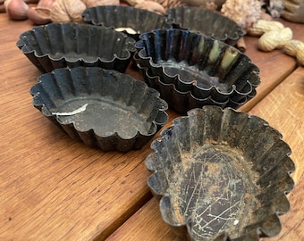 antique baking cups