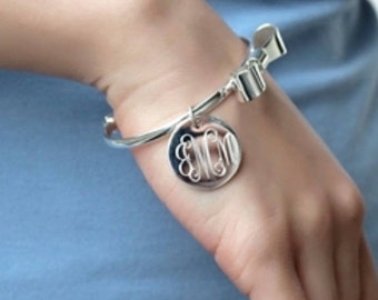 Monogrammed Bracelet, Bow Bracelet, Engraved Bracelet, Silver Bracelet,Personalized Bracelet, Gift for Her, Bangle Bracelet