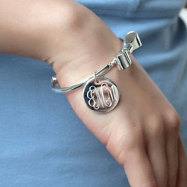 Monogrammed Bracelet, Bow Bracelet, Engraved Bracelet, Silver Bracelet,Personalized Bracelet, Gift for Her, Bangle Bracelet