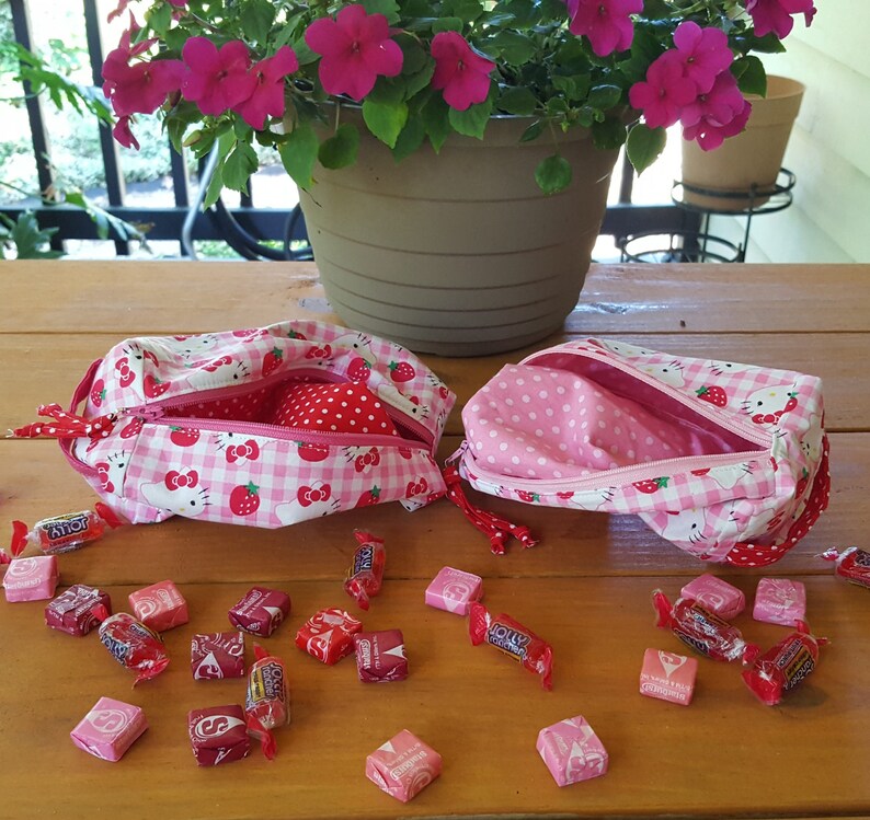 Boxy Pouch with Strawberry Hello Kitty Hello Kitty Bag Little Girl Small Toy Tote with Zipper