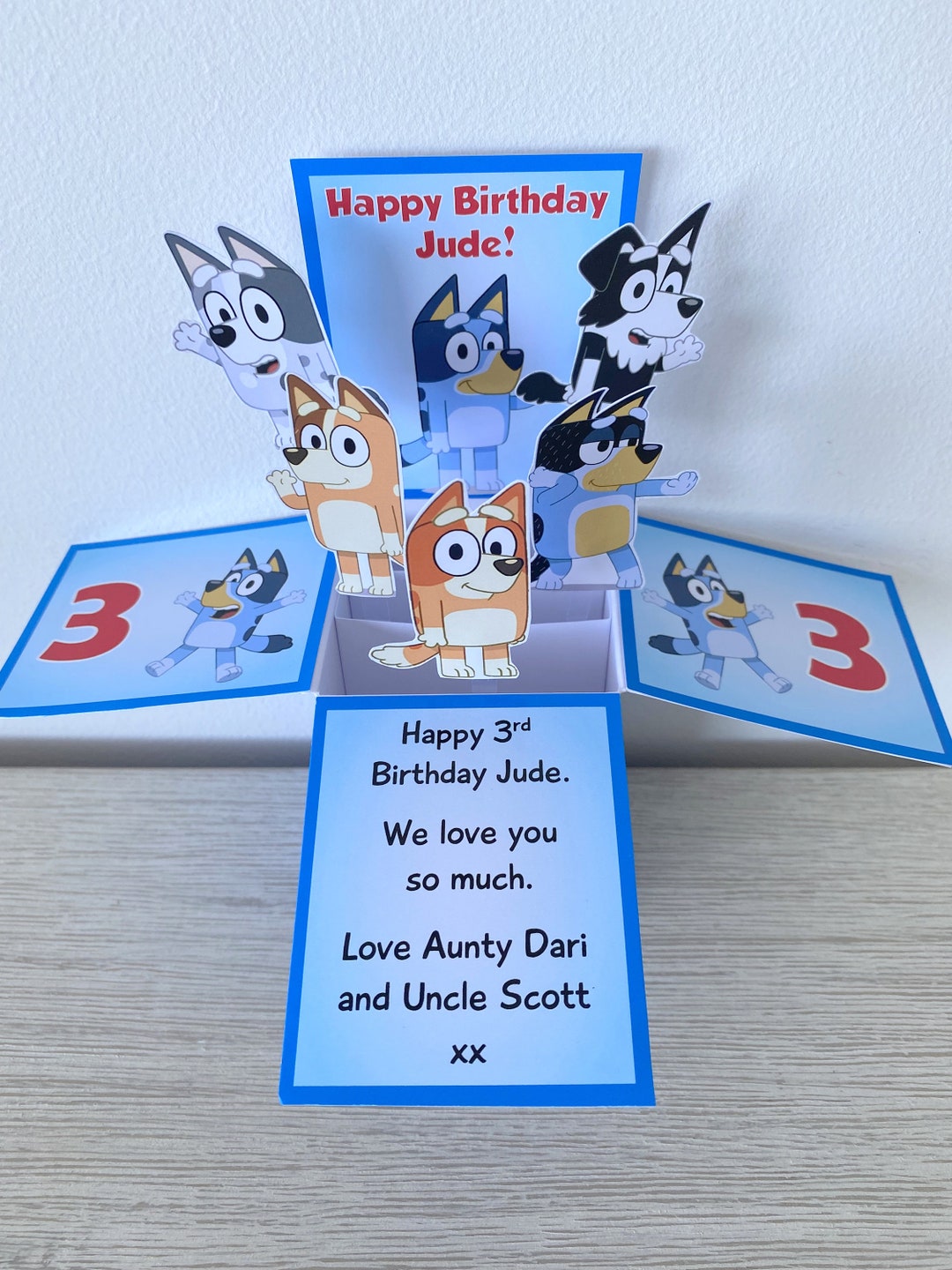 I made a Bluey themed card for my daughter's lunch box : r/bluey