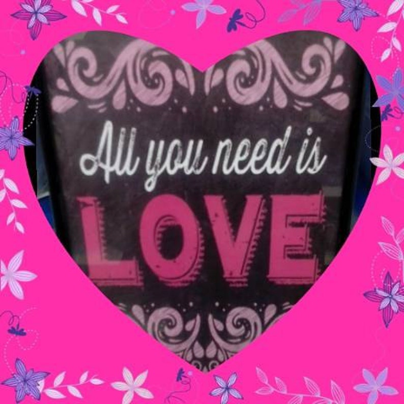 SPREAD THE LOVE Share A Smile