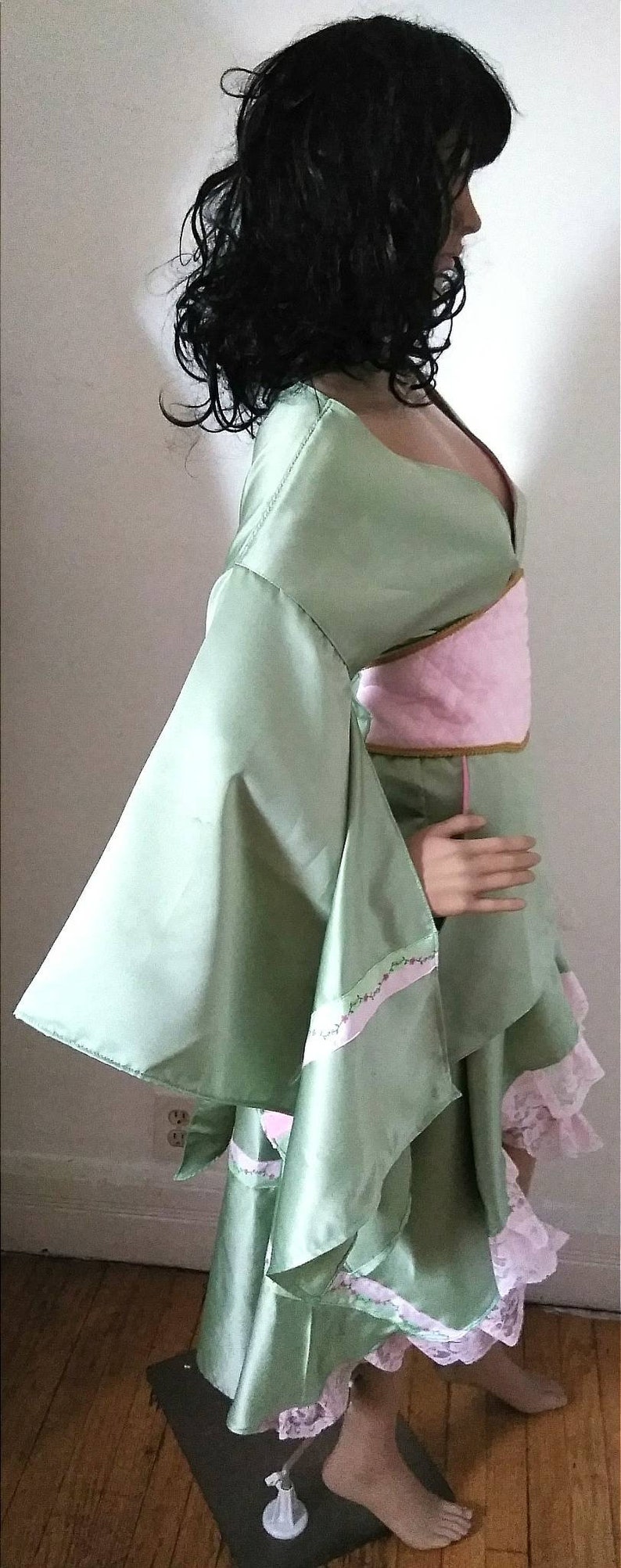 3Pc Ensemble KIMONO LACE COSTUMEREADY