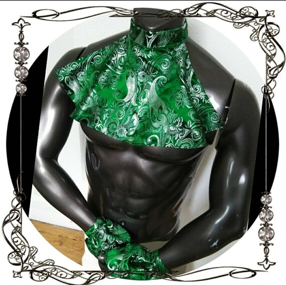 SKULLS AND LACE 1-Tiered Jabot /& Cuff Set Lace Accent Edwardian Ball Accessory
