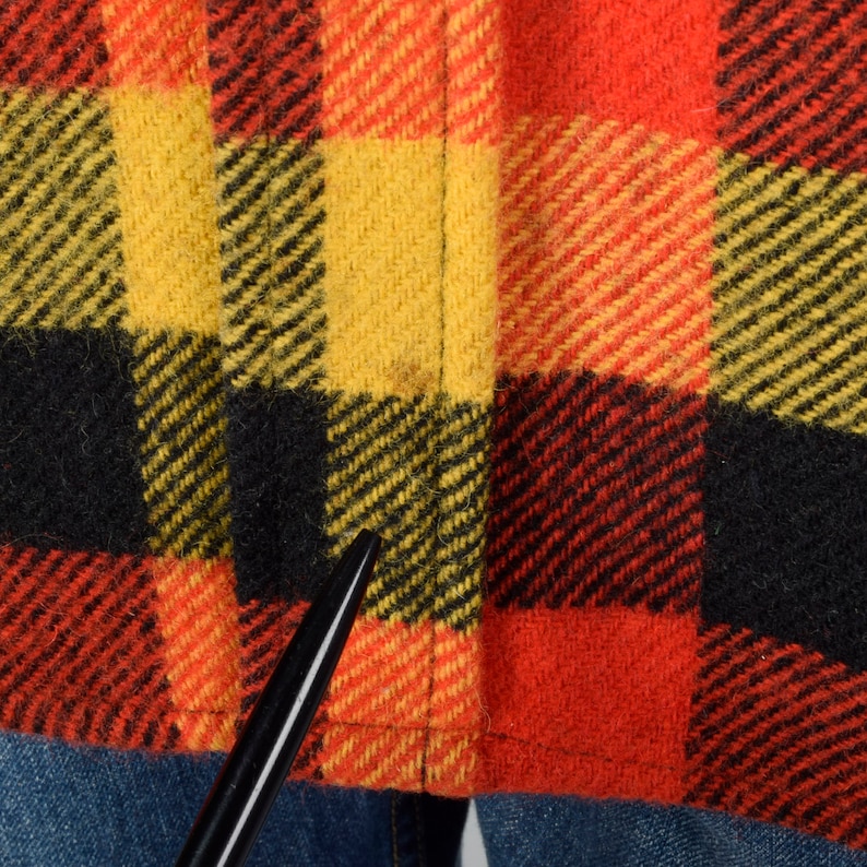 XL 1950s Mens Plaid Wool Shirt Long Sleeve Woven Red Yellow Flap Pockets Button Front Rounded Bottom 50s Vintage Shirt