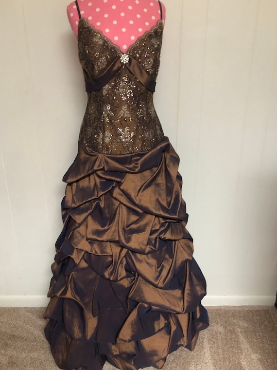 Vintage Women's Ball Gown, Pageant, Celebration I… - image 1