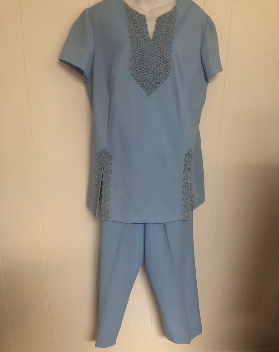 Vintage Women's 2 Piece Pants Suit 1970s Blue - image 1