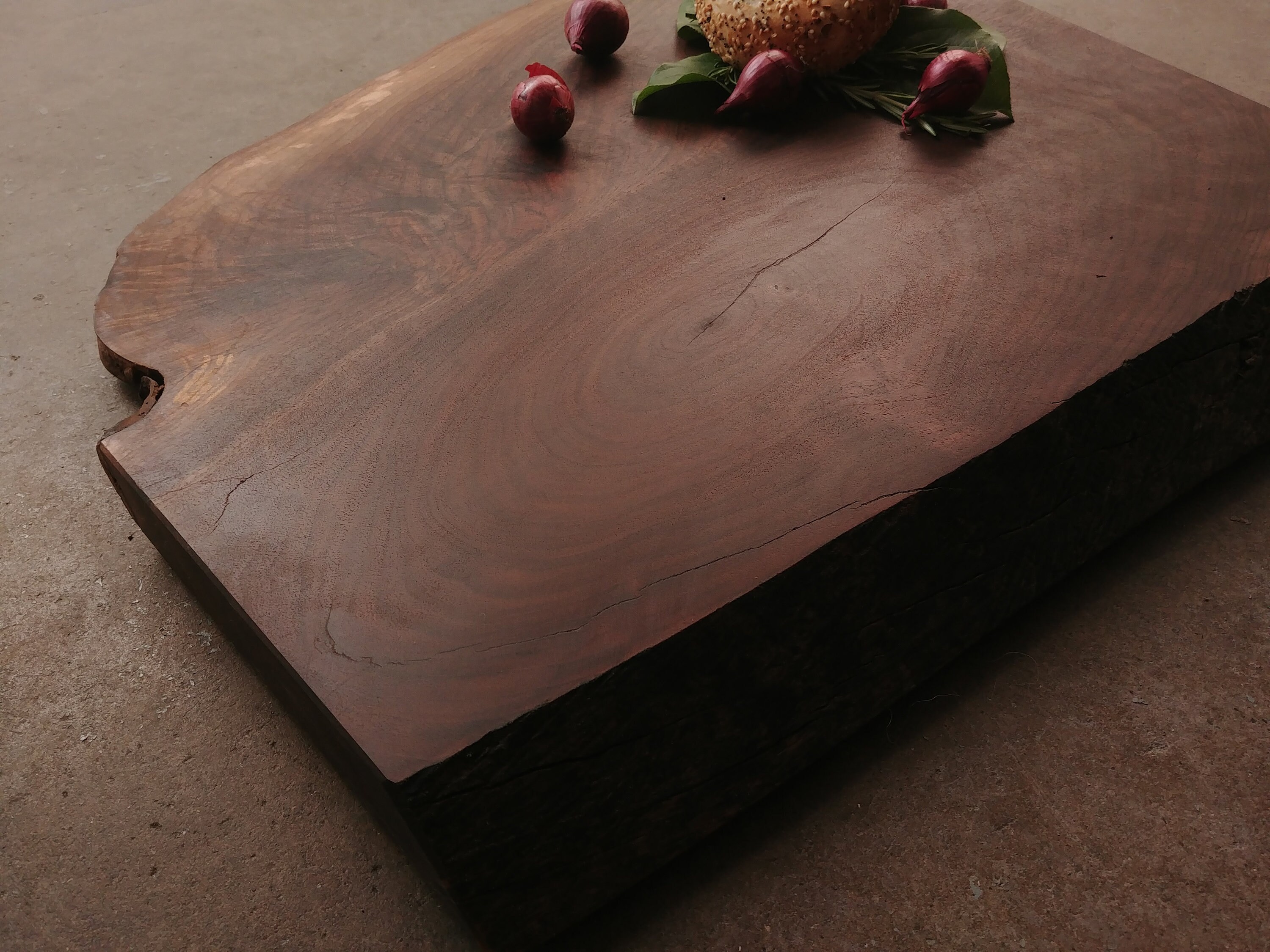 XLarge Personalized Cutting Board w/Feet & Wood Butter Live Edge