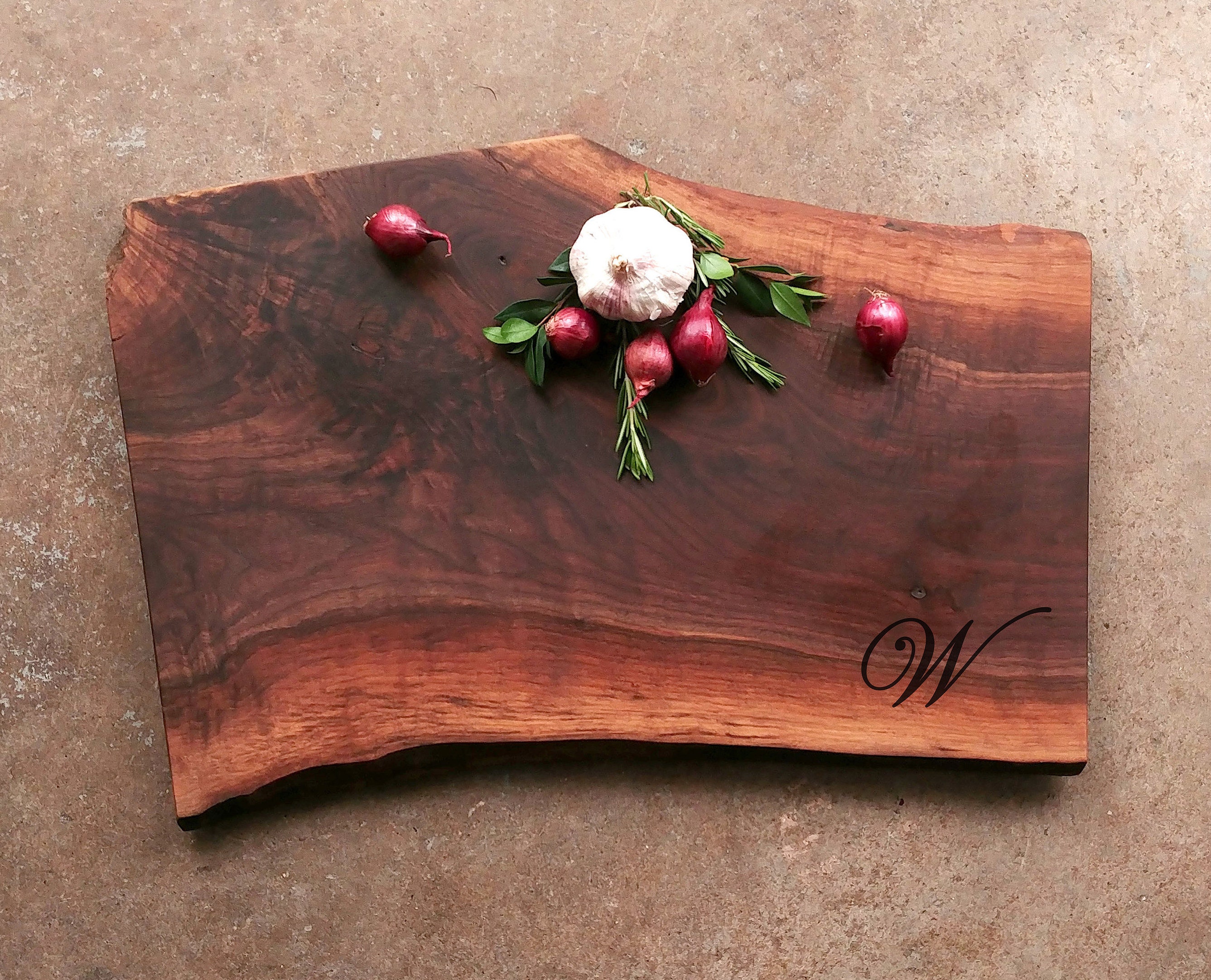Personalized Cutting Board w/Feet & Wood Butter Live Edge Walnut