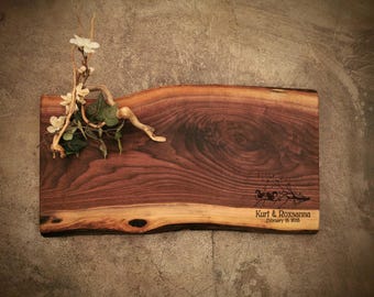 Custom Cutting Board - Personalized Walnut Cheese Board #A25A