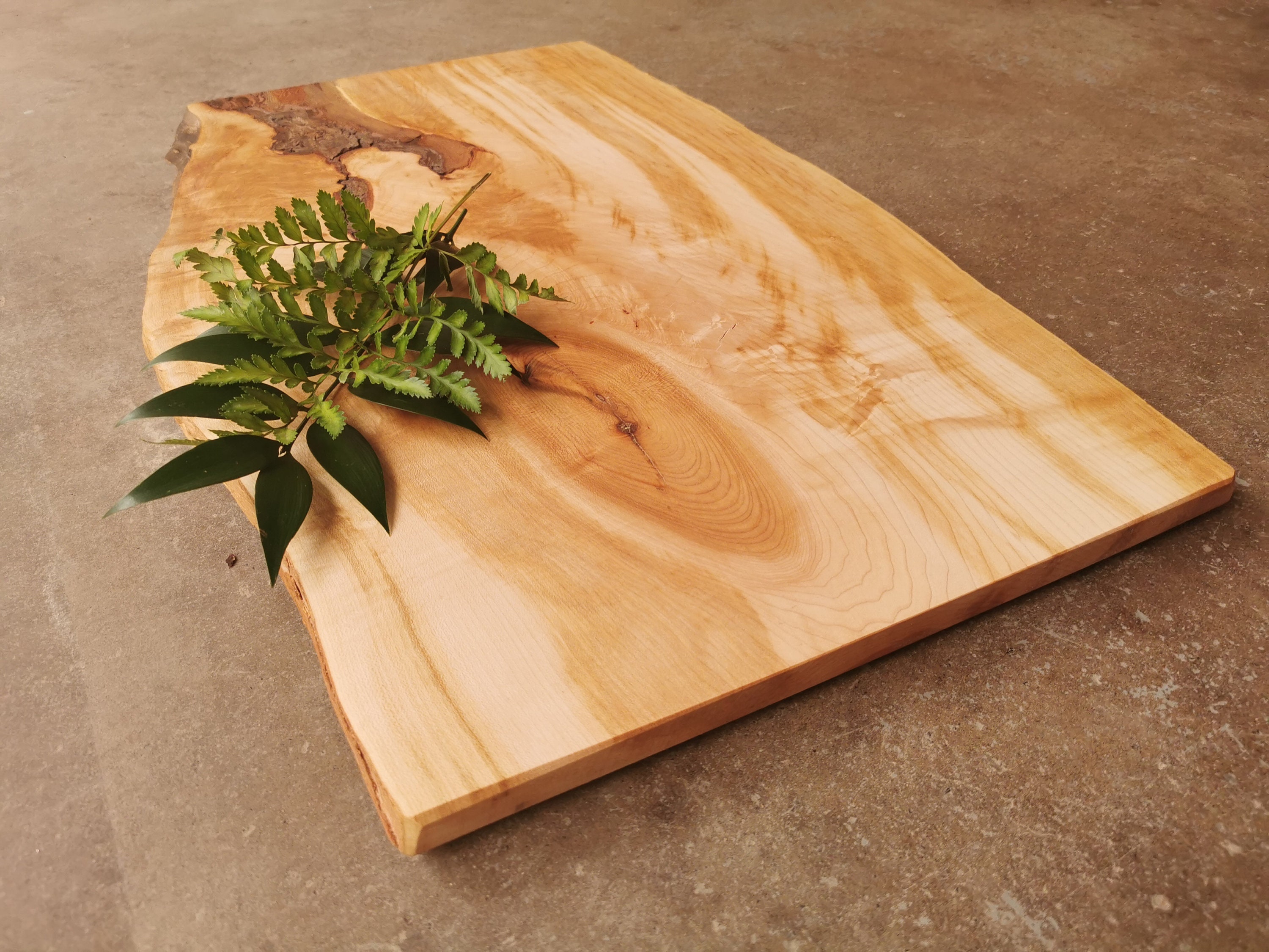 Live Edge Cutting Board