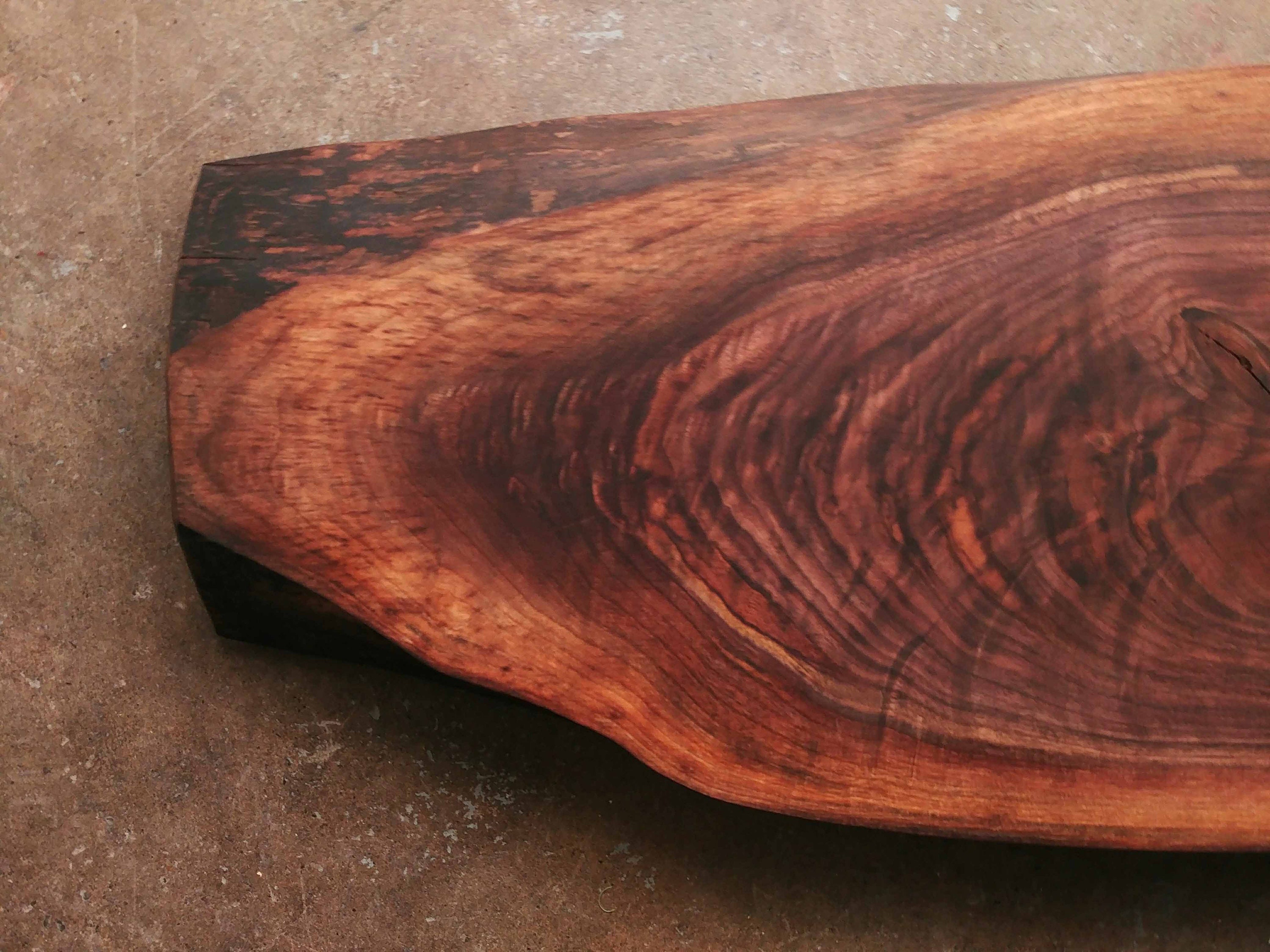 Live Edge Cutting Board