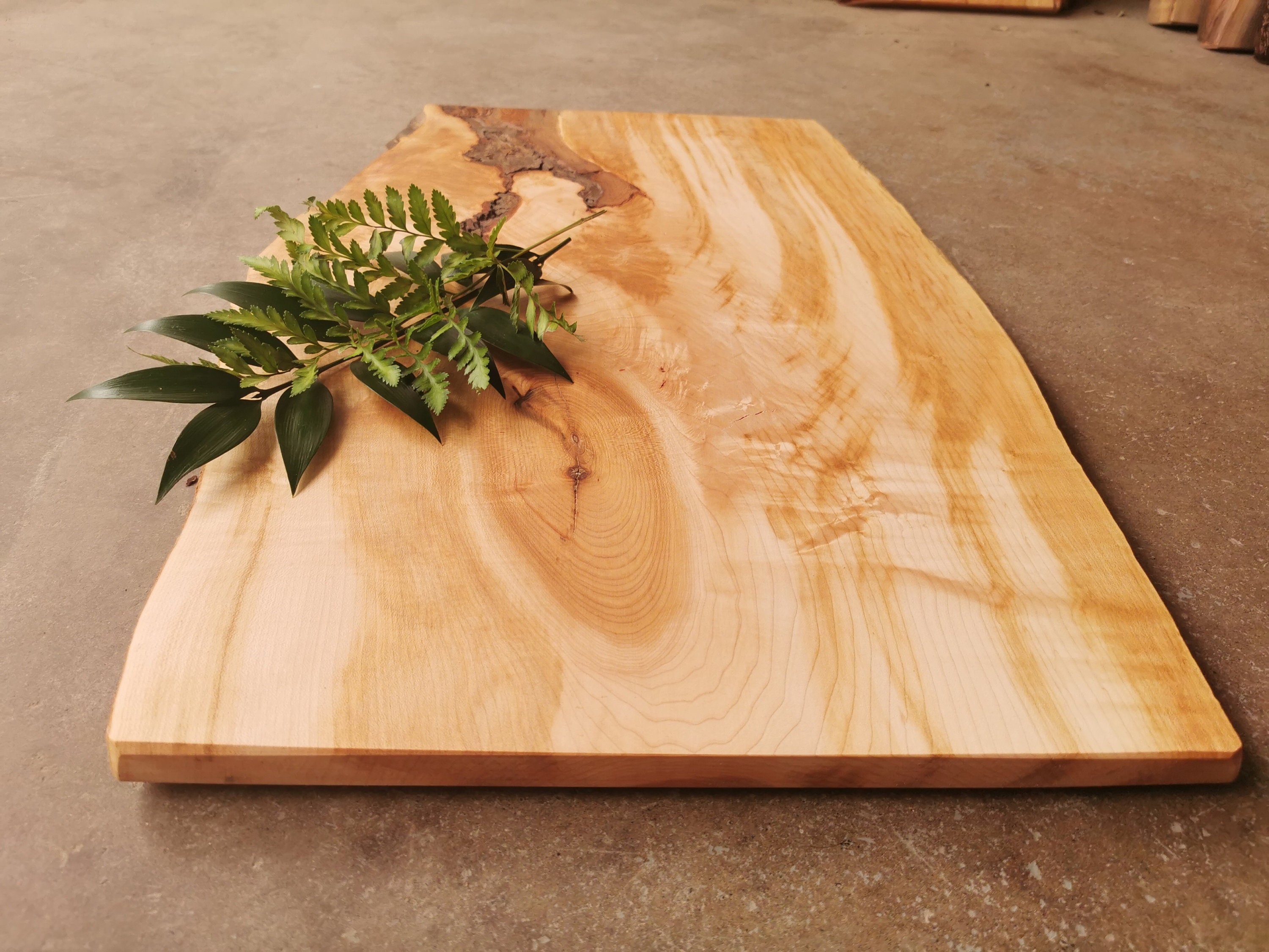 Live Edge Cutting Board