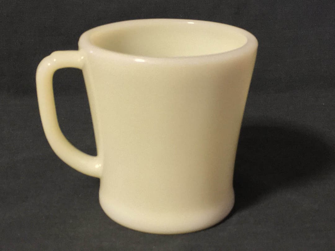 New Old Stock Fire King Creamy Ivory Flat Bottom D-handle Shaving