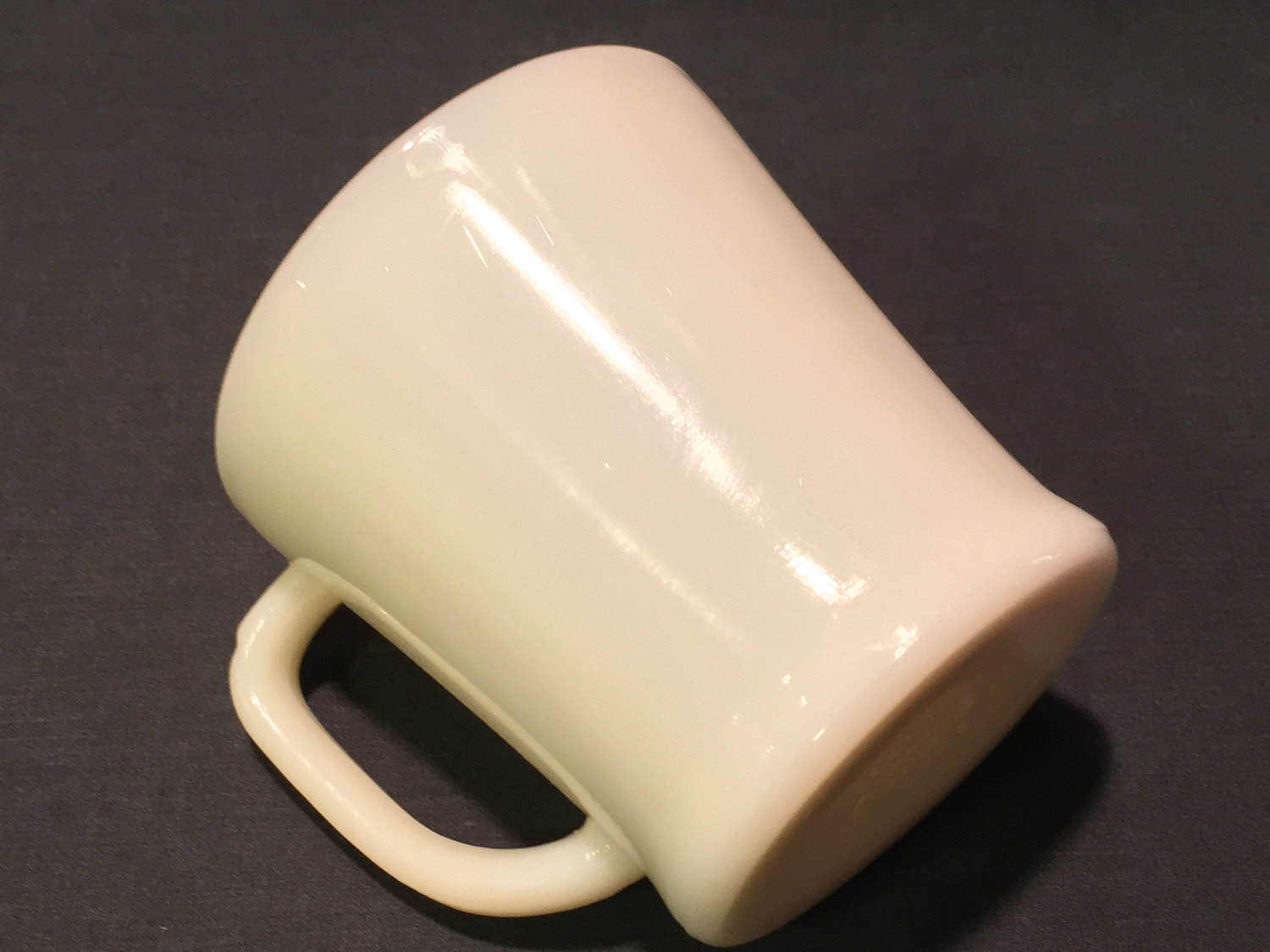 New Old Stock Fire King Creamy Ivory Flat Bottom D-handle Shaving 
