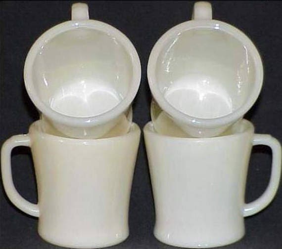 FOUR (4) New Old Stock Fire King Creamy Ivory Flat Bottom D-handle