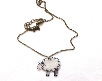 collier, pendentif mouton, chaine couleur bronze