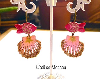 Large fish and shell earrings, pink and gold