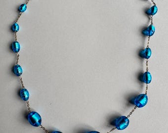 Collier aus venezianischem Folienglas mit Zwischenperlen vintage 1930er Jahre Murano