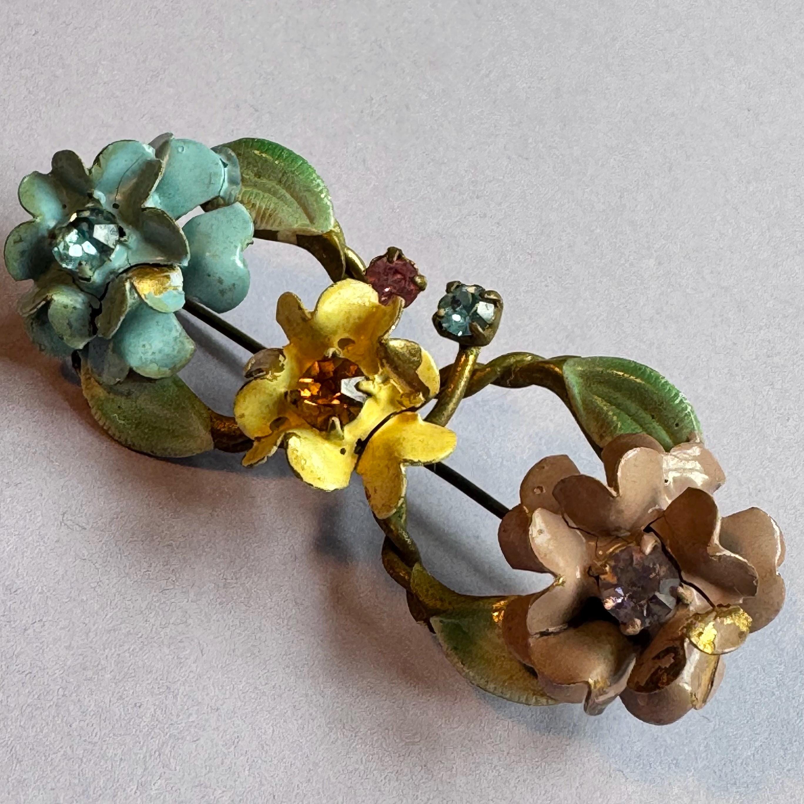 Lot de bijoux et accessoires - , les ventes publiques en 1