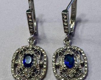 Tropfen Ohrringe aus Sterlingsilber, Saphir und Glasstein
