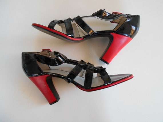 black t bar high heels