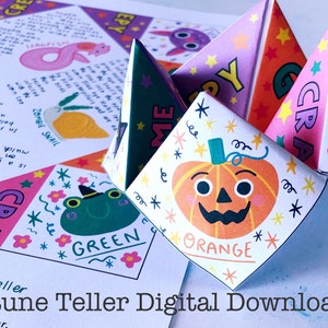 Digital Download - Printable - spooky  Nature Facts -  Fortune Teller - Cootie Catcher - Halloween party decor - Zine - kids science