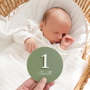 Ensemble de jalons ronds en acrylique | Jalons mensuels découpés au laser | Disques Milestone | Accessoire photo mensuel pour bébé | Cartes bébé étape importante