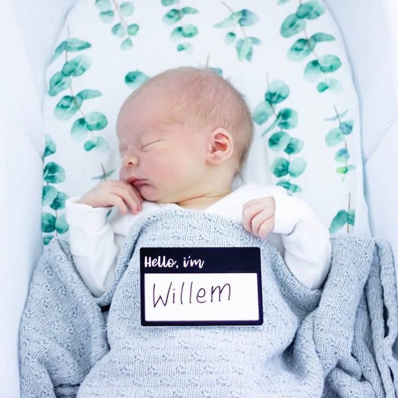 Hello I/'m Birth Announcement Plaque Baby Announcement Newborn Photoshoot Photo Prop