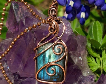 Flashy blue labradorite rectangular necklace pure copper wire wrap blue labradorite pendant boho swirly wire wrap crystal gemstone necklace