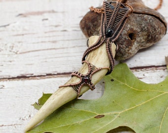 Wire wrap deer antler necklace pure copper multi stone boho unisex wire wrap antler pendant garnet black spinel mens copper jewelry